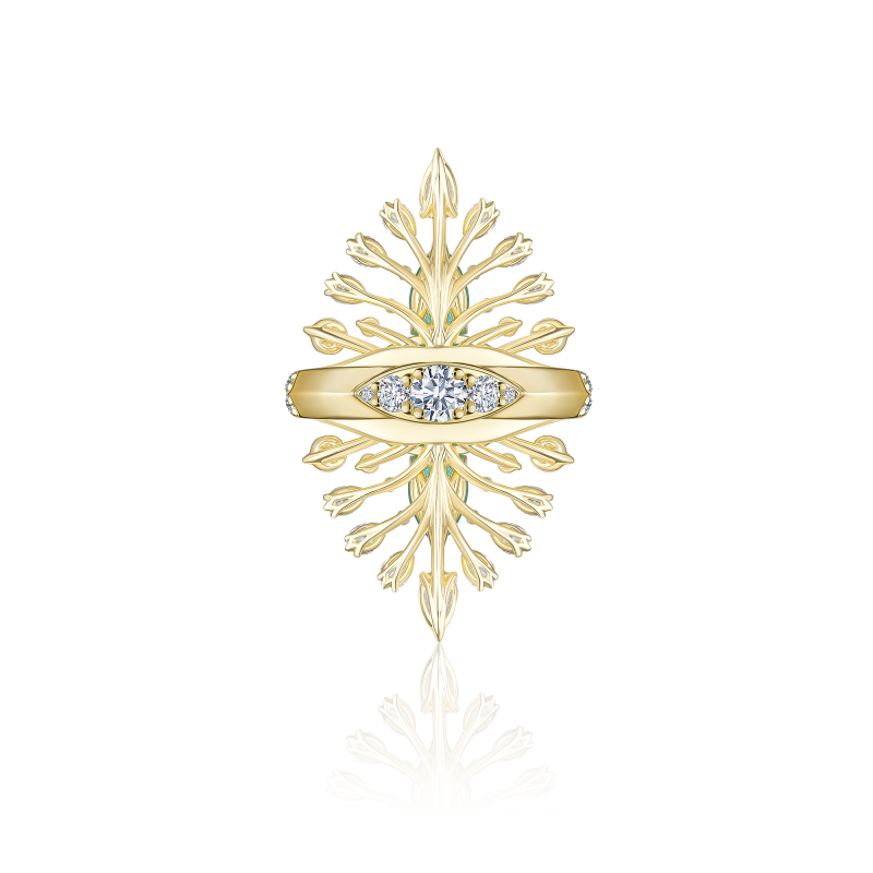 Кольцо с изумрудами и бриллиантами