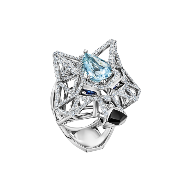 Кольцо с аквамарином, сапфирами, бриллиантами и агатом