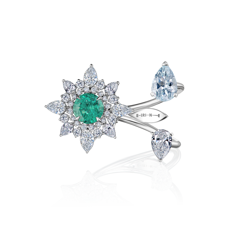 Кольцо с изумрудом, аквамарином и бриллиантами