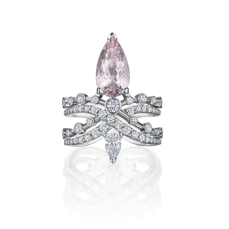 Кольцо с морганитом и бриллиантами title=