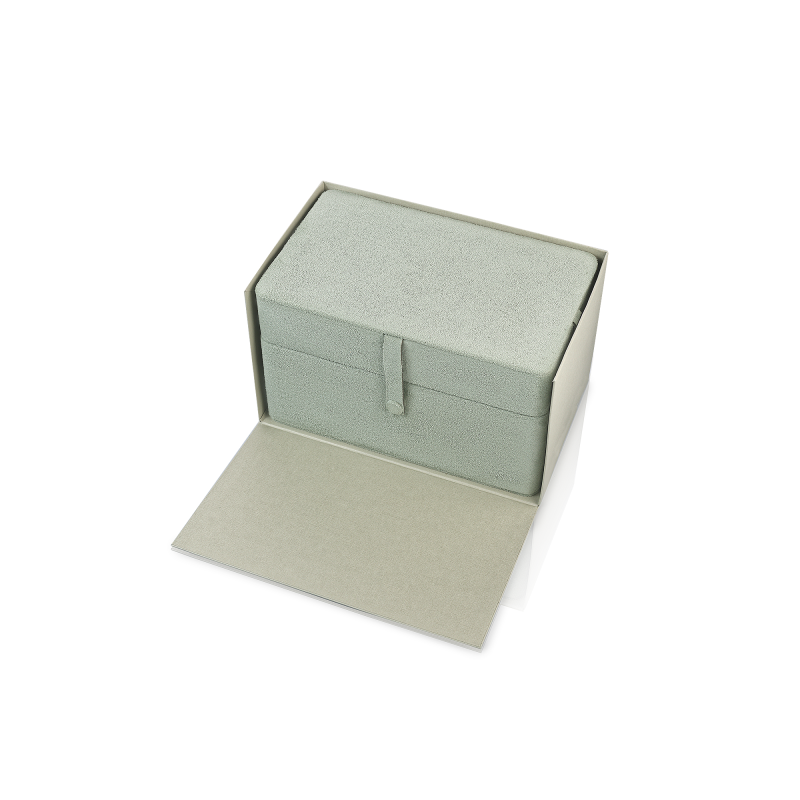 ЭК-Фут200 Футляр под украшения